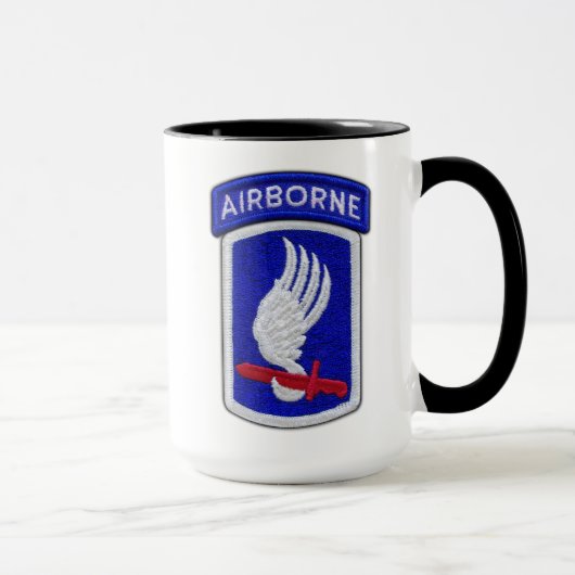173rd ABN BDE im Flugzeug Tasse (Rechts)