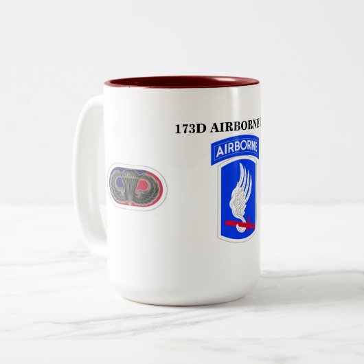 173RD IM FLUGZEUG BRIGADEN-TASSE ZWEIFARBIGE TASSE (Vorderseite Links)