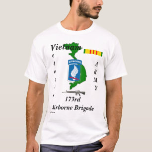 173rd Im Flugzeug-w T-Shirt