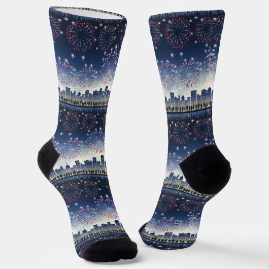 1776–2026 Fireworks Skyline Monogram Celebration Socken (Gewinkelt)