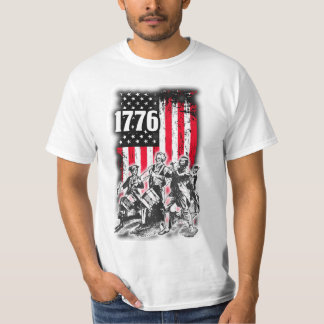1776 Fahne mit Bild des Geistes von 76 Musikerinne T-Shirt