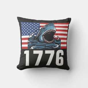 1776 PATRIOT SHARK PILLOWS KISSEN