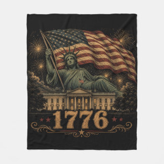 1776 Patriotische amerikanische Flagge Statue der Fleecedecke
