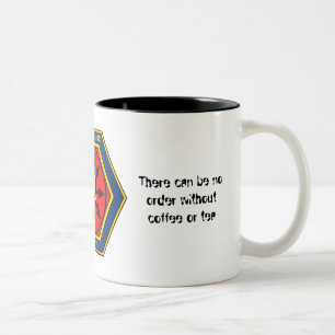 17. BDE Kaffee/Tee Zweifarbige Tasse