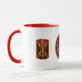 17. Field Artillery Brigade "Thunderbolt" Tasse (Links)