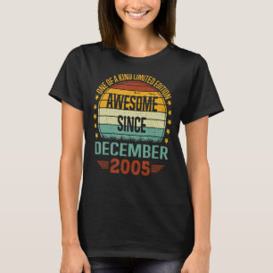 17 Jahre alt Phantastisch seit Dezember 2005 17. B T-Shirt