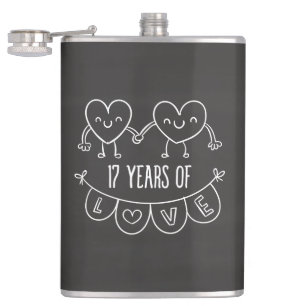 17. Jubiläum Geschenk Chalk Herzen Flachmann