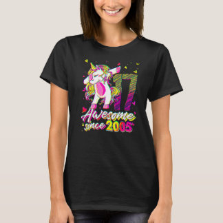 17 Years Old Unicorn Dabbing 17th Birthday Unicorn T-Shirt