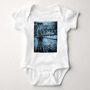 1870er Bau der Brooklyn Bridge New York Baby Strampler