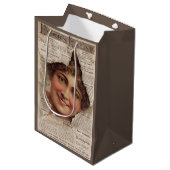 1884 Hood’s Tooth Powder-Karte Mittlere Geschenktüte (Vorderseite Schrägansicht)