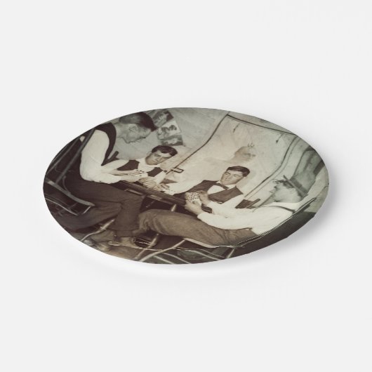 1890 Poker Game Men Gambling Cards Man Cave Foto Pappteller (Schrägansicht)