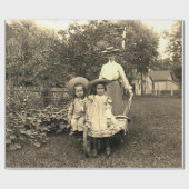 1890er Foto Heirloom Garden Mutter Töghters Mädche Geschenkpapier (Flach)