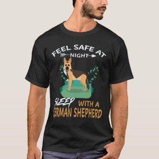 18 Fühlen Sie sich nachts sicher Schlafen Sie mit T-Shirt