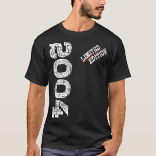 18. Geburtstag Mann Frau Vintag 2004 Geburtstag 4 T-Shirt