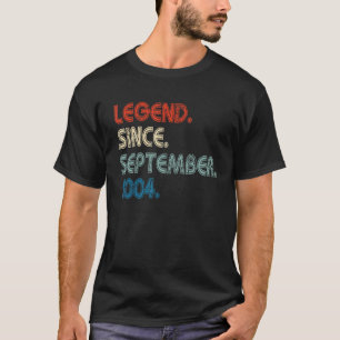 18 Jahre alte Legende Seit September 2004 18. Bir T-Shirt