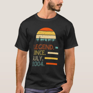 18 Jahre alter Retro Geburtstag Legende seit Juli T-Shirt