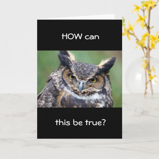 **18.** WAS DENKT, DASS U DIESE ALTE SEIN KANN? Ka Karte (Gelbe Blume)