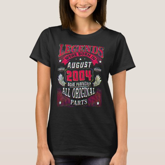 18th Birthday Legends Born In August 2004 18 Year T-Shirt (Vorderseite)