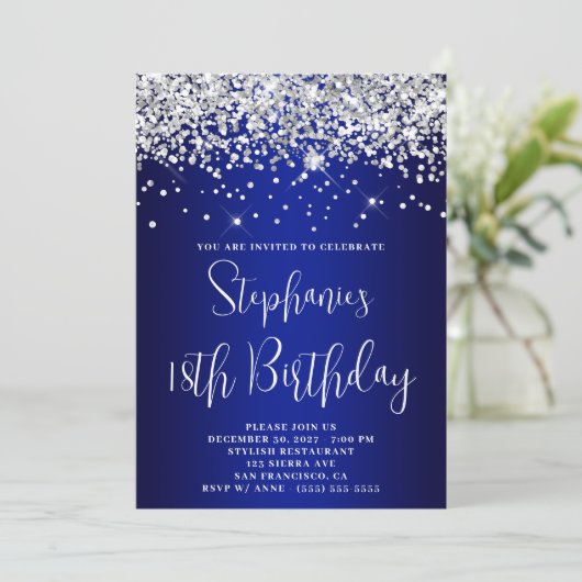 18th Birthday Silver Glitter Royal Blue Navy Ombre Einladung (Stehend Vorderseite)