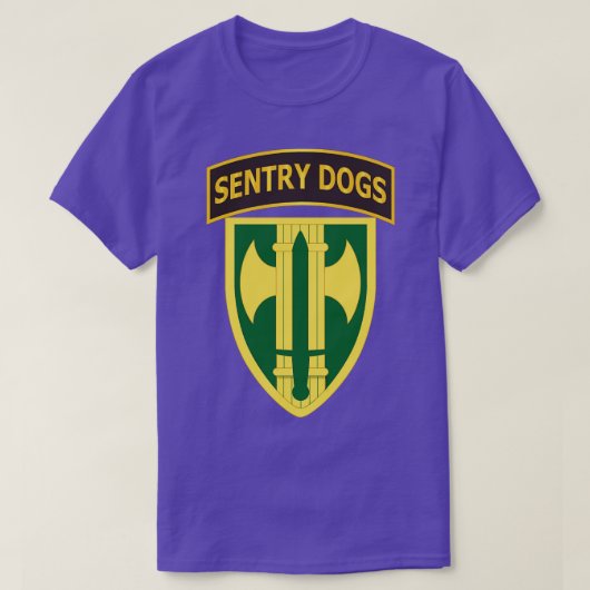 18th MP Brigade Sentry Dogs Tab Two Txt T-Shirt (Design vorne)