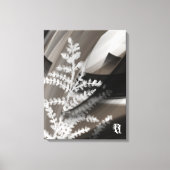 18x24"Terra’s Tender Whisper Abstract Brown Flower Leinwanddruck (Vorderseite)