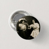 1905 Bier Drinking Girlfriends Button (Vorne & Hinten)