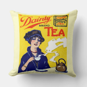 1910 Dainty Tea Kissen