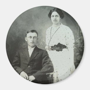 1914 Mr. & Mrs Hill RPPC B&W Foto Couple Image Magnet