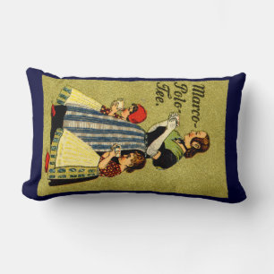 1915 genießt Marco Polo Tea Lendenkissen
