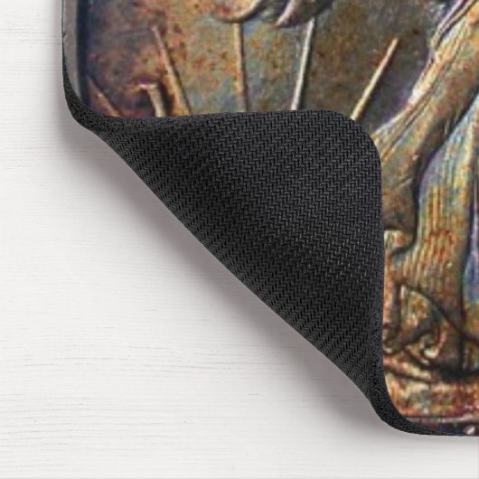 1917 gehender Freiheits-halber Dollar Mousepad (Ecke)