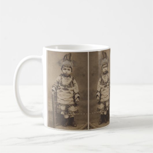 1920er RPPC ein wenig Indianer Kaffeetasse (Links)