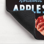 1930er Don’t Worry Markenäpfel Obstkiste Etikett Mousepad (Ecke)