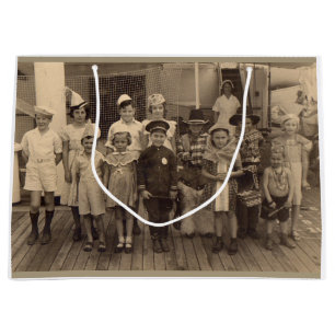 1935 Party für Kinder an Bord Große Geschenktüte