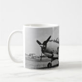 1945 Avenger Torpedobomber Kaffeetasse (Links)