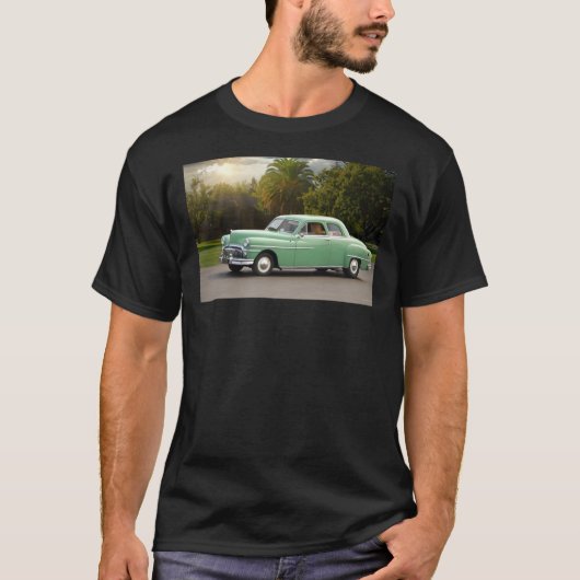 1950 DeSoto Deluxe Club Coupe Classic T-Shirt (Vorderseite)