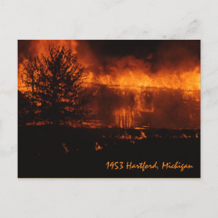 1953 Hartford Michigan House on Fire Postkarte
