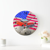 1957 Chevrolet Bel Air Classic Car und US-Flagge Große Wanduhr (Zuhause)