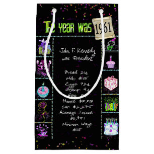 1961 Geburtstag Trivia auf Black Small Geschenktas Kleine Geschenktüte