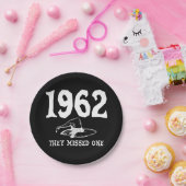 1962 versäumten sie ein Salem HexenHalloween Pappteller (Party)