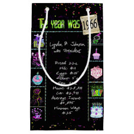 1966 Geburtstag Trivia auf Black Small Geschenktas Kleine Geschenktüte