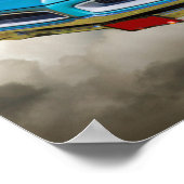 1966 Pontiac Le Mans und amerikanische Flagge Poster (Ecke)