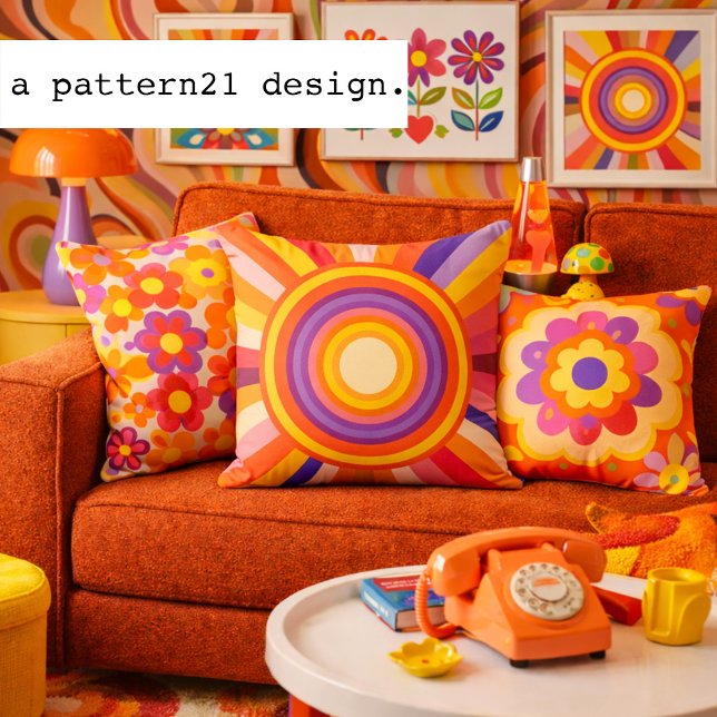 1972 Retro-Sunburst Kissen (This sunburst design from the seventies brings in retro flair)