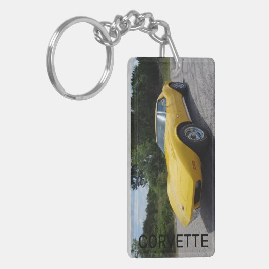 1973 Gelbe Korvette Doppelseitig Acryl Schlüsselanhänger (Vorderseite links)