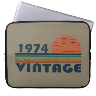 1974 geboren zum 49. Geburtstag Laptopschutzhülle