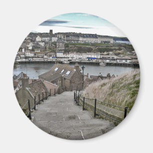 199 Schritte Whitby Magnet