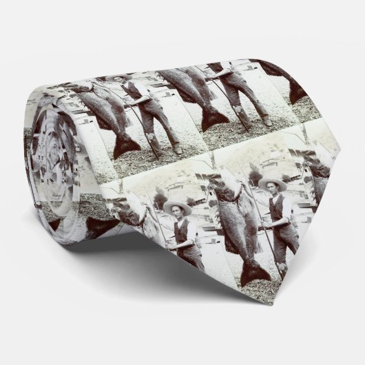 19. C. Fischer und Goliath-Barsch Krawatte (Gerollt)