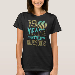 19 Jahre alt 19. Geburtstag 19 T-Shirt