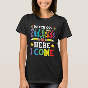 1. Abschluss 2022 2. Stufe hier abwarten T-Shirt