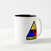 1. ANZEIGE alter Ironsides-Flecken Zweifarbige Tasse (VorderseiteRechts)