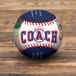 #1 Bester Coach für kundenspezifische Fotos und Te Baseball<br><div class="desc">Spaß und einzigartiges Geschenk für Baseballtrainer. Benutzerdefiniertes personalisiertes Baseball verfügt über ein Coach-Foto und ein zusätzliches Foto, um Ihr Team-Foto anzuzeigen. Zu den Anpassungen gehören auch der Name des Trainers, das Jahr und der Teamname oder Baseballliga sowie die Teamliste. Es ist ein großartiges Baseballliga-Geschenk, um das Ende der Saison zu...</div>